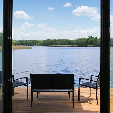 Luxurious Ship In Kruklanki With Wifi Bateau-hôtel 4*